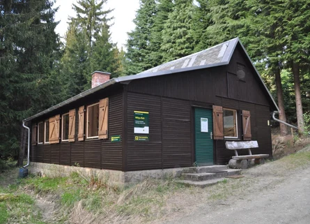 Trekkingh&uuml;tte von au&szlig;en